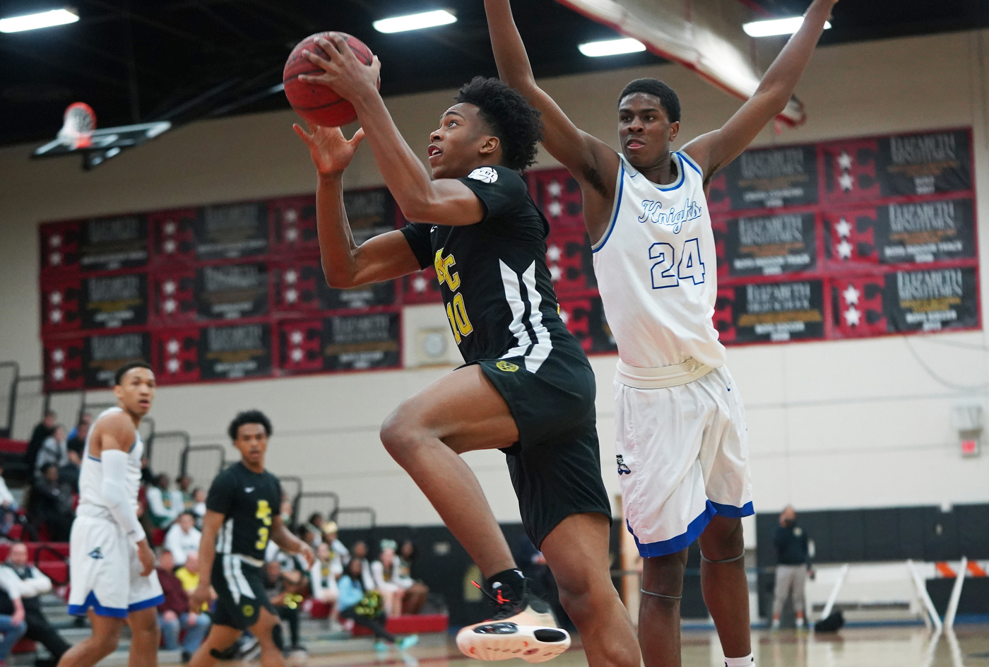 Roselle Catholic boys basketball plays Gill St. Bernard's in North ...