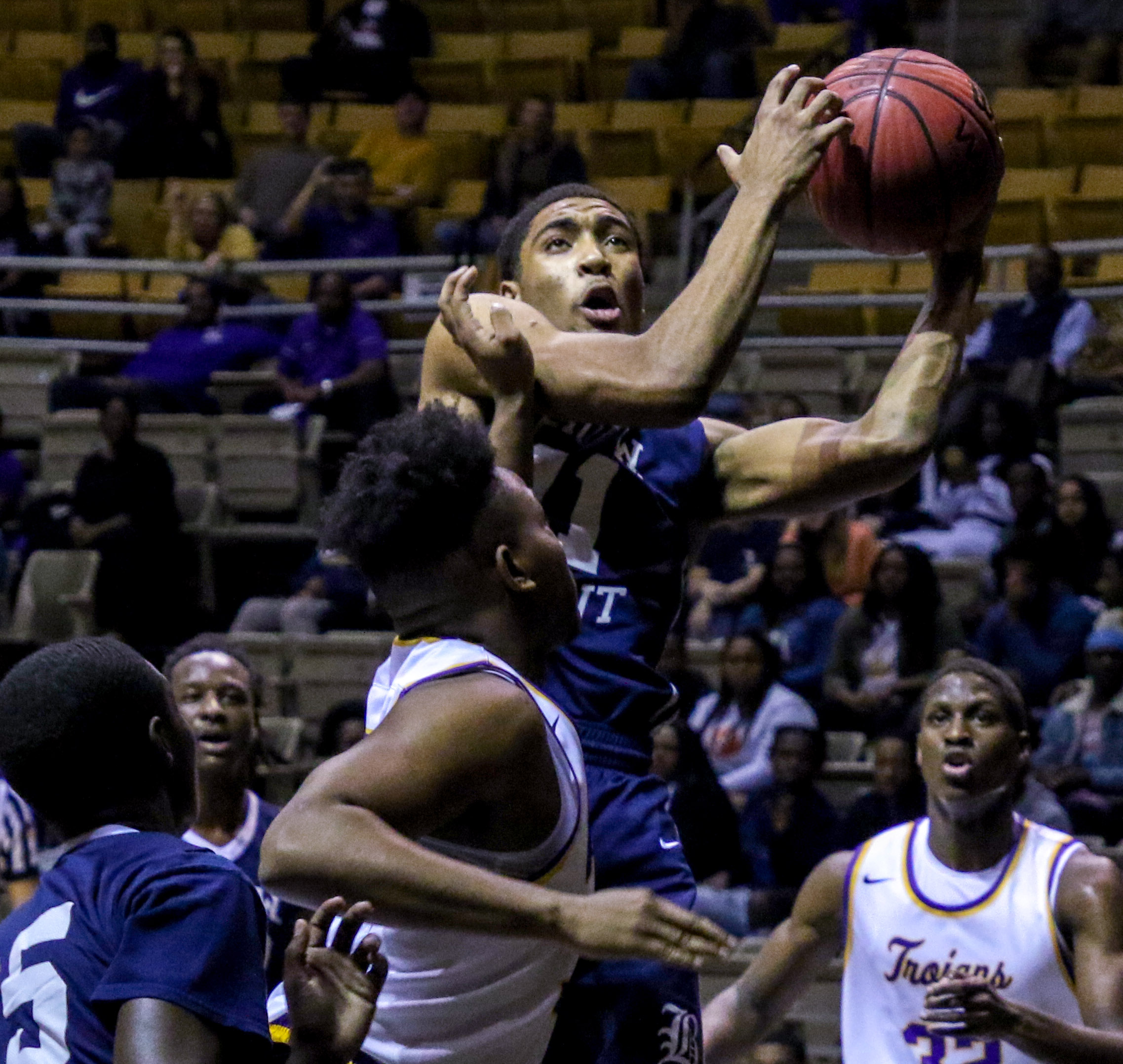 8. South Regional Final: Daphne'S Path To Victory - 20b648k