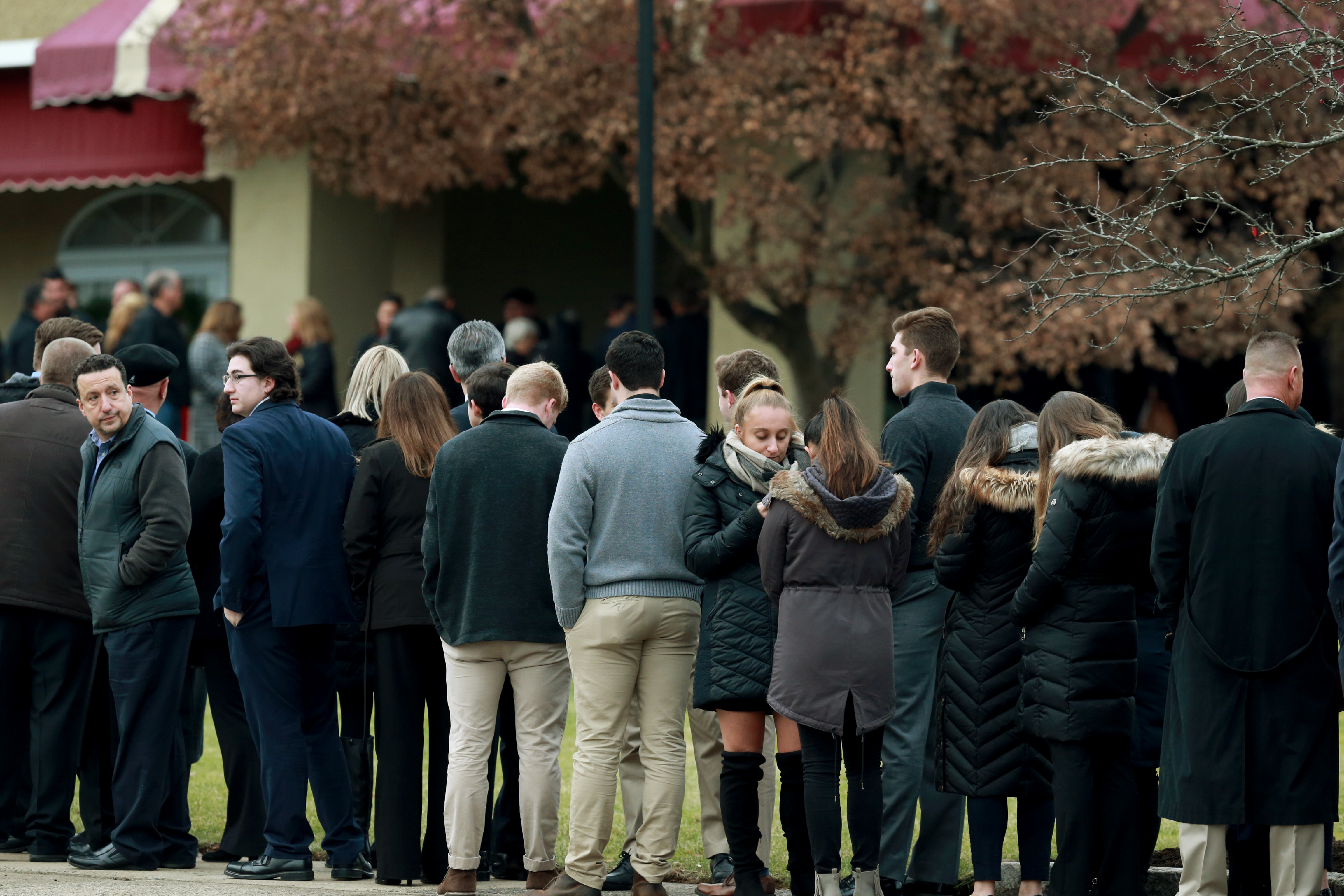 Hundreds line up in cold to say final goodbye to college student - nj.com