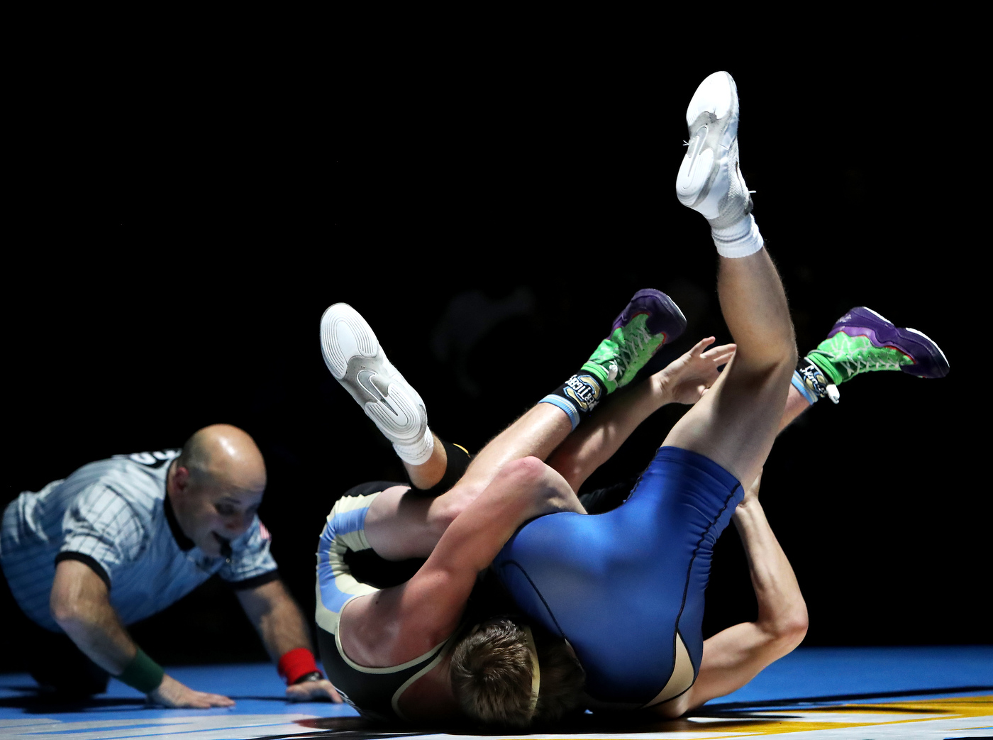 Wrestling Lower Cape May Regional defeats Oakcrest in SJ2 quarterfinal