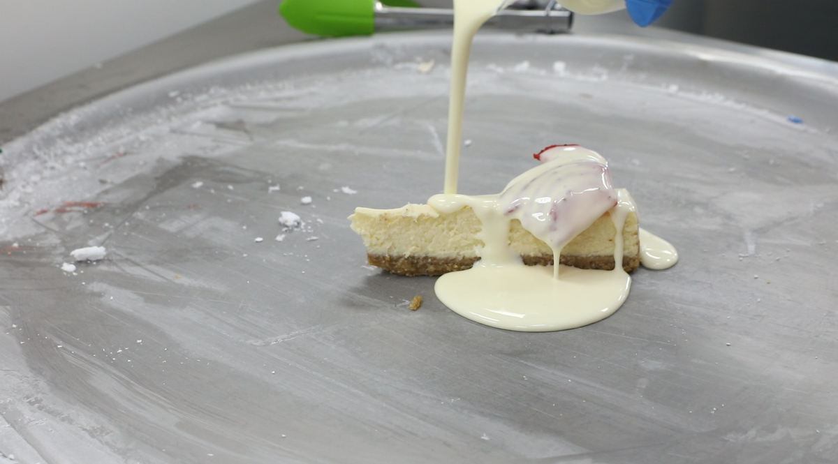 Rolled up ice cream shop comes to Kalamazoo