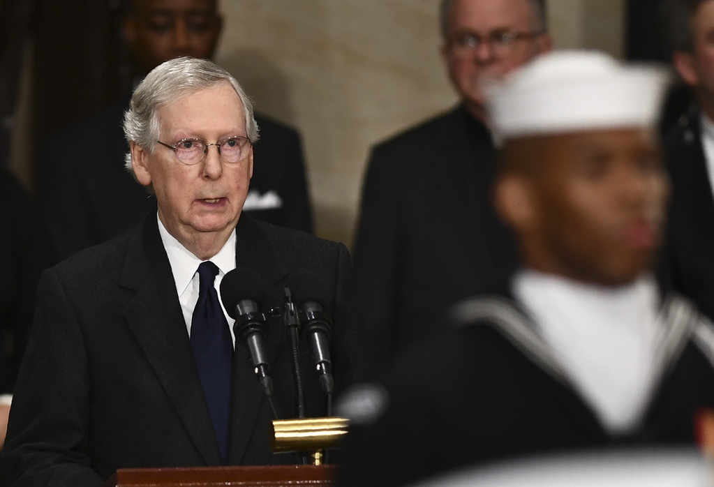 President George H.W. Bush lies in state - pennlive.com