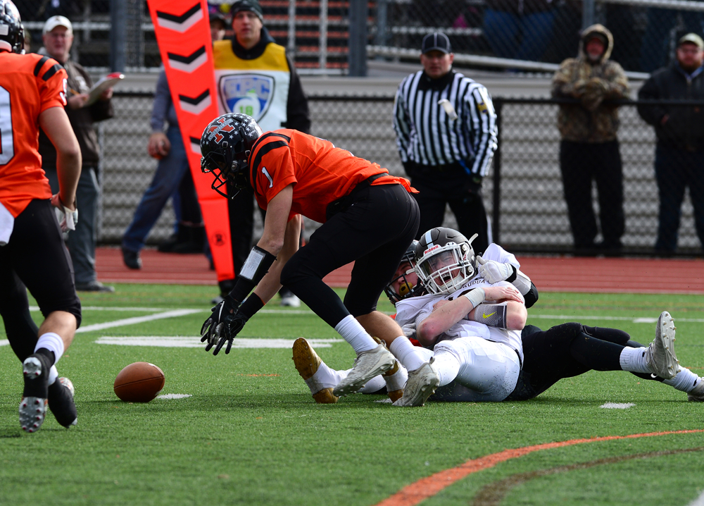 Northampton football hosts Catasauqua on Thanksgiving 2019