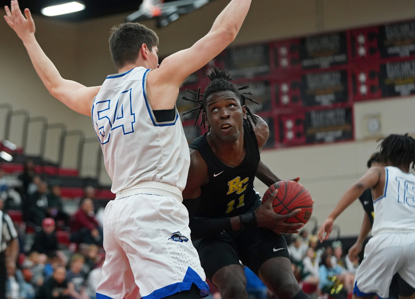Roselle Catholic boys basketball plays Gill St. Bernard's in North ...