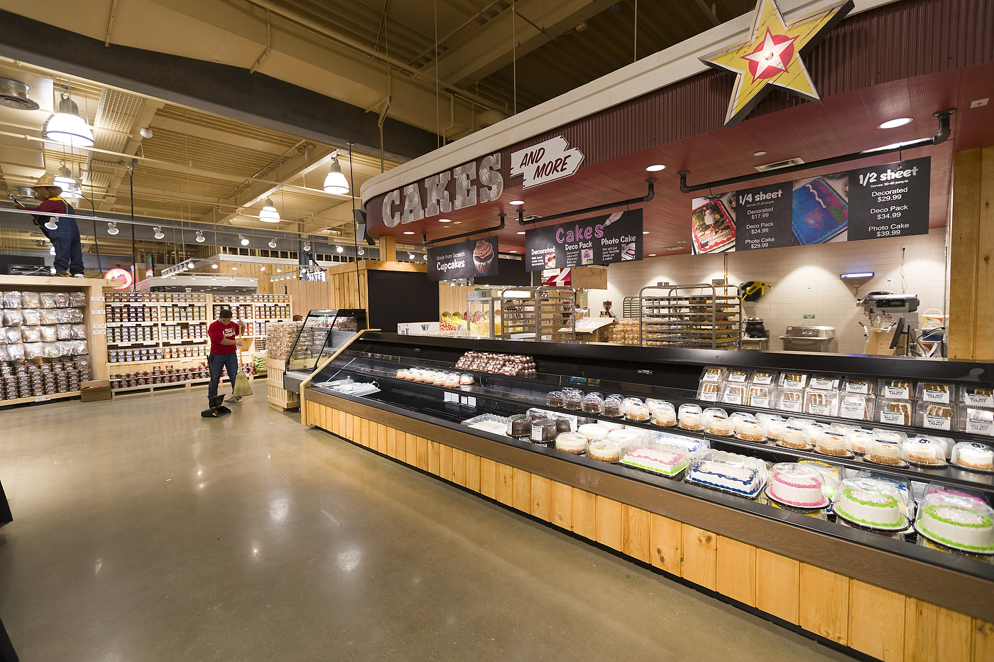 Martha Stewart Opens New Stew Leonard's Grocery Store in Paramus, NJ