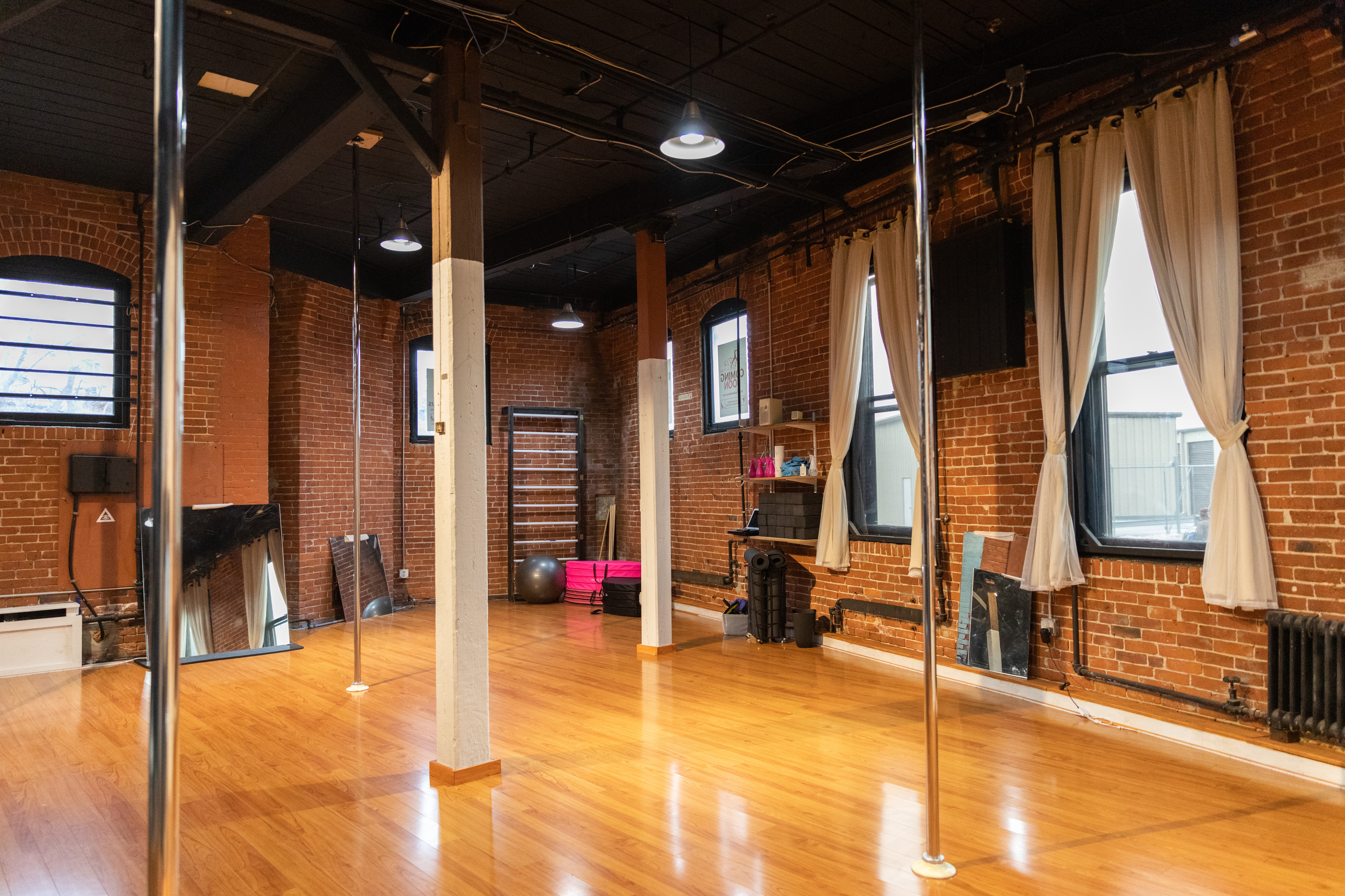 Soul Pole Dance & Fitness grand opening - masslive.com