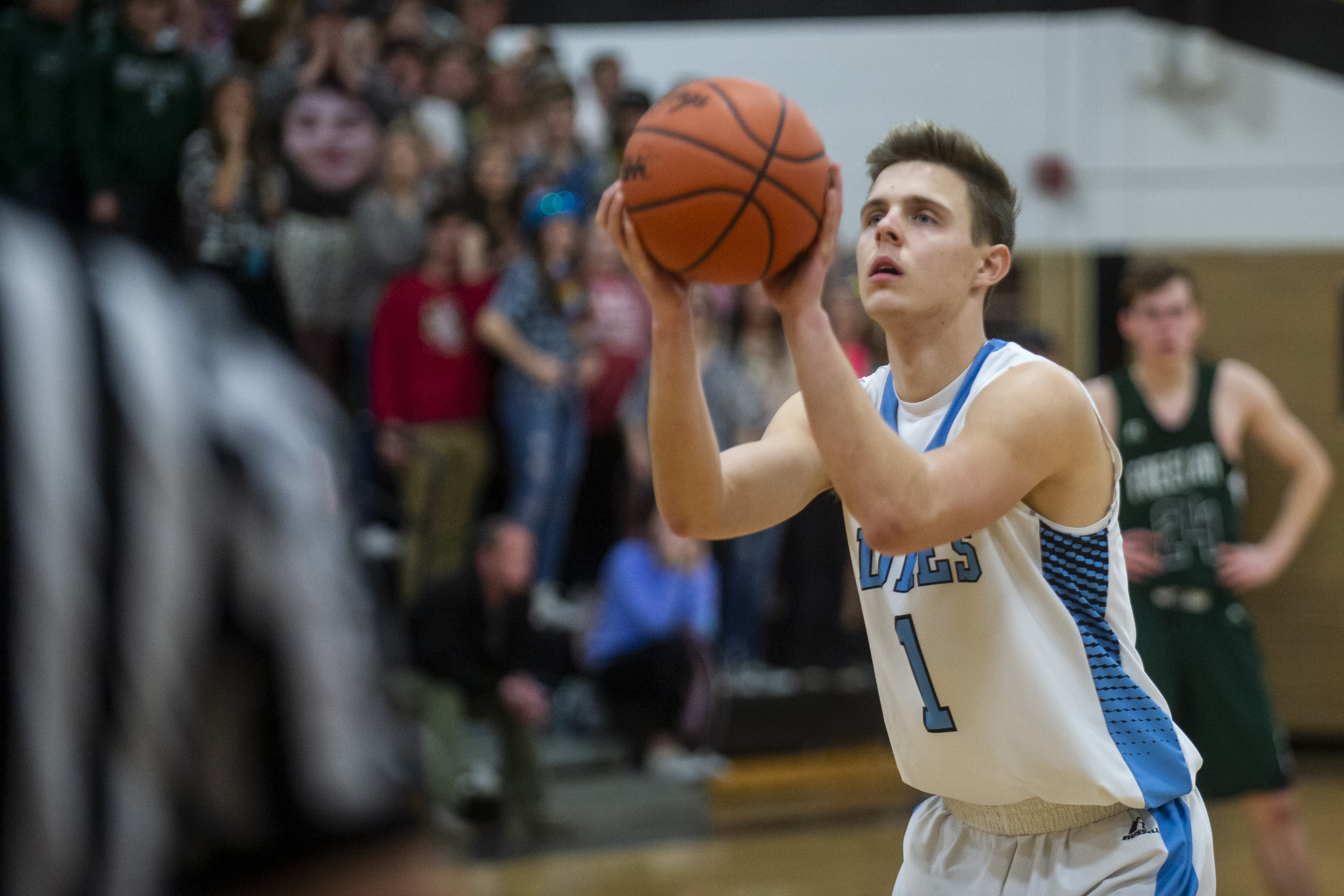 Garber beats Freeland to advance in Michigan high school basketball ...