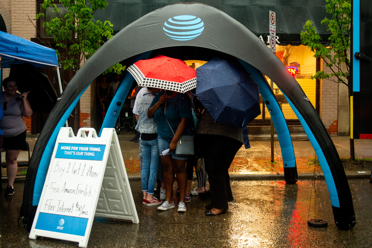 Bridging 23 walk leads way to rainy Ann Arbor African