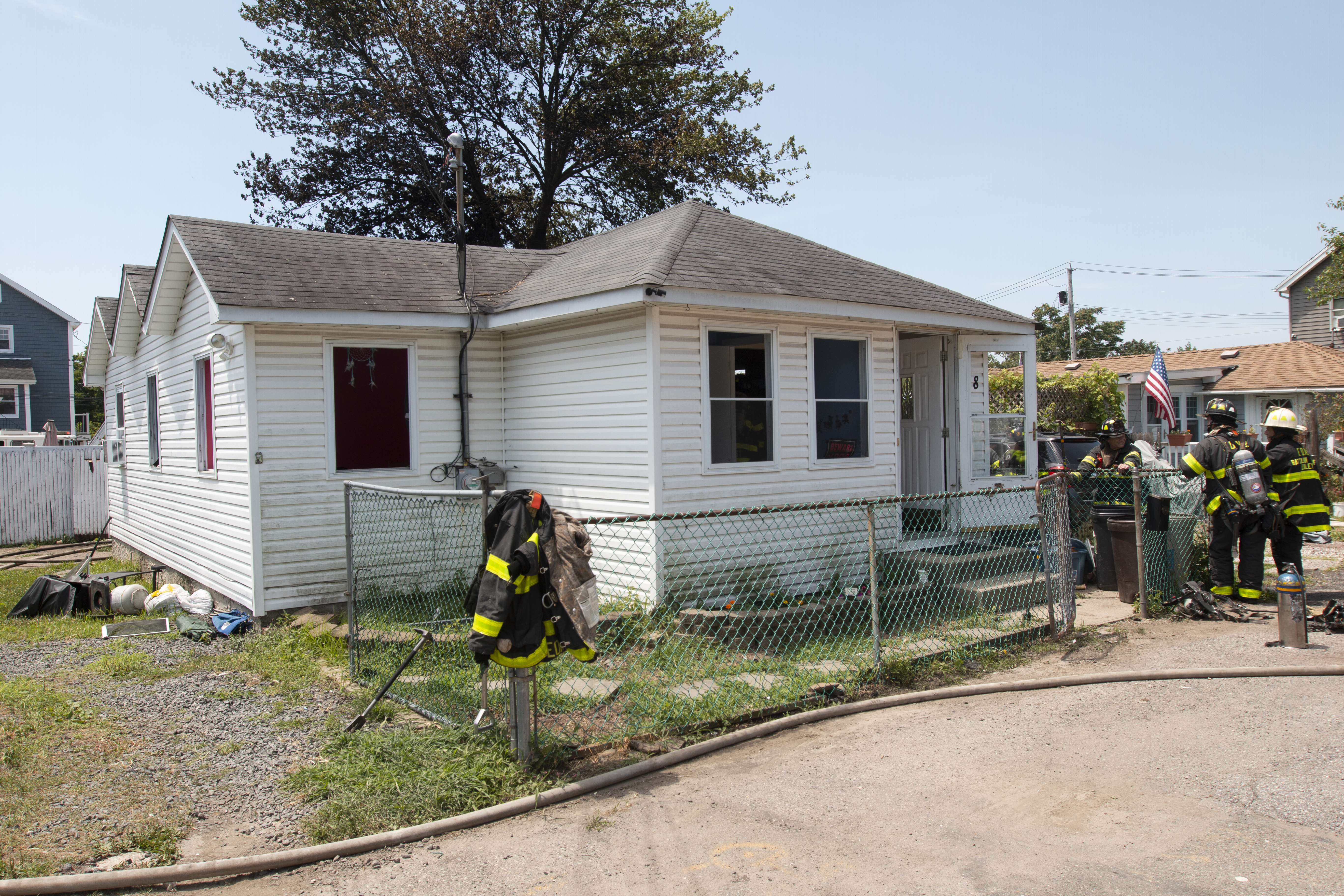FDNY responds to fire at New Dorp Beach - silive.com