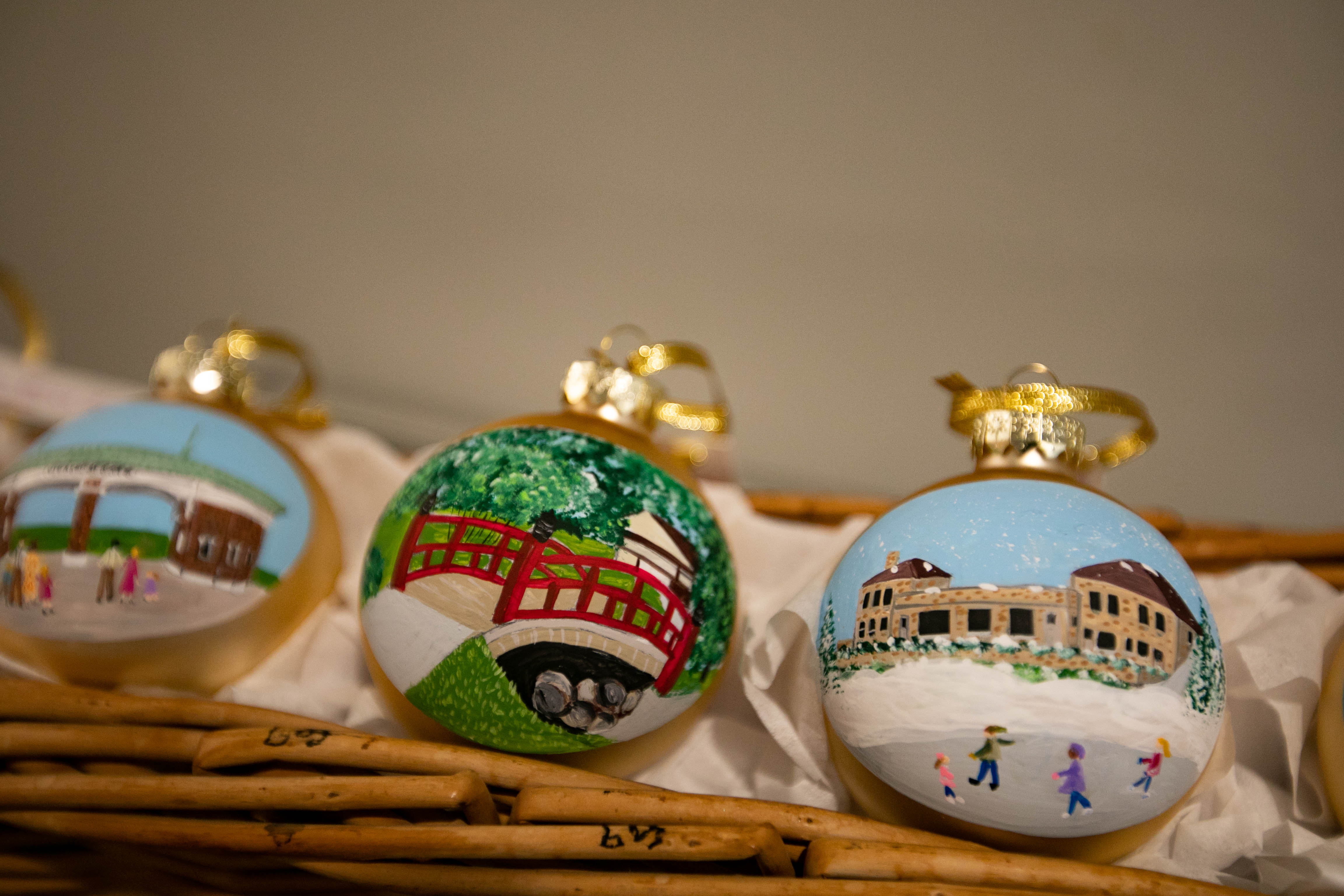 Local Saginaw artist hand paints ornaments of city landmarks - mlive.com