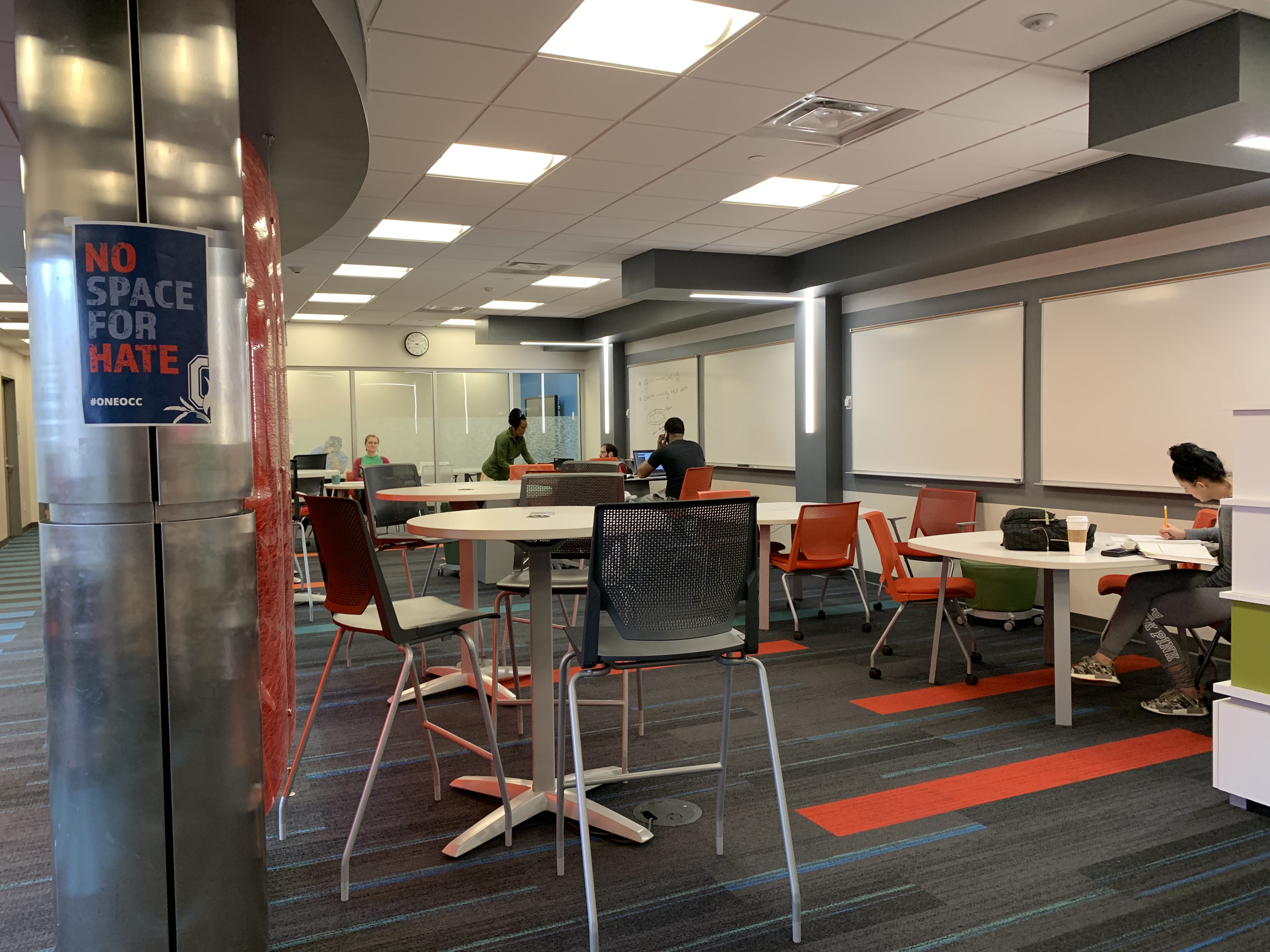 Shrinking enrollment at NY's community colleges - syracuse.com