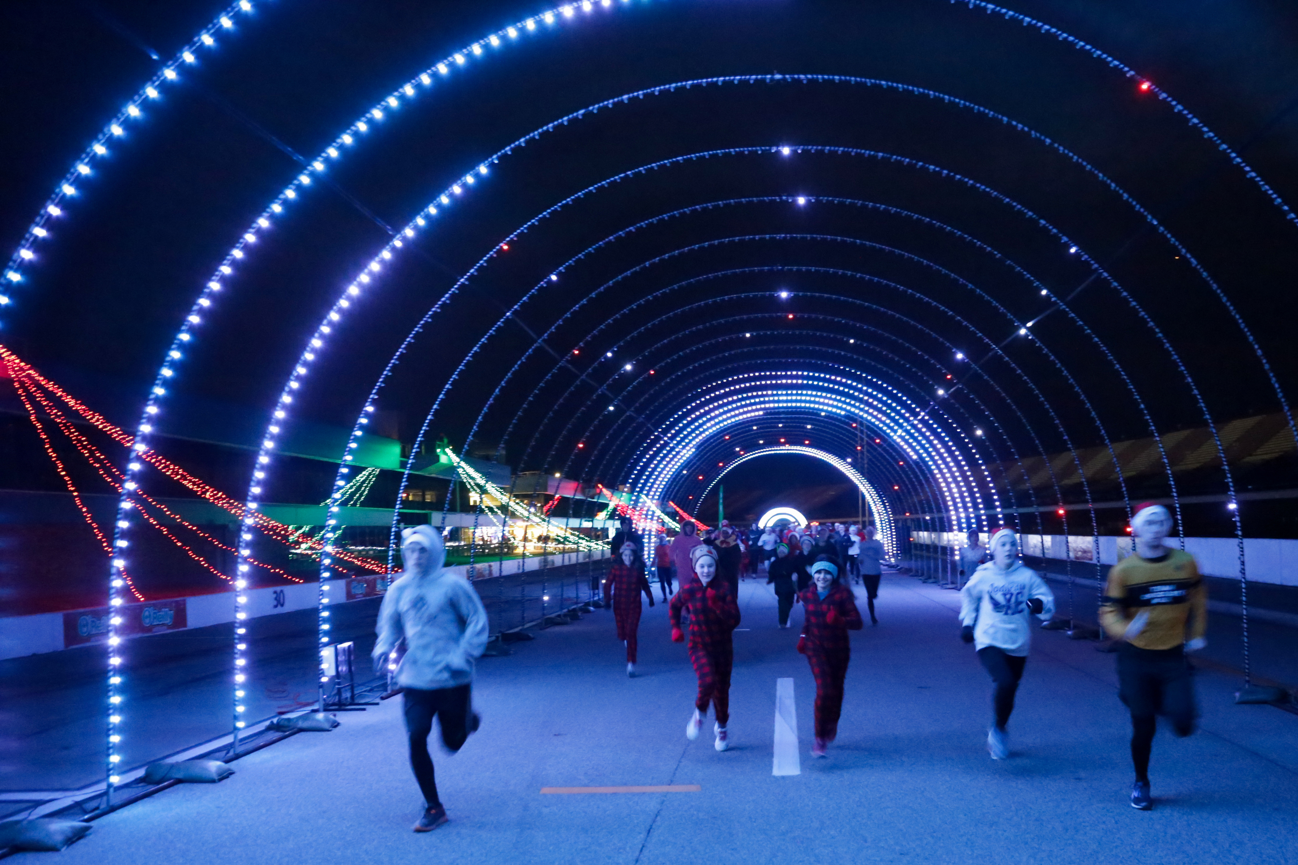 Flipboard 5 miles of holiday cheer set to begin at Nite Lites at