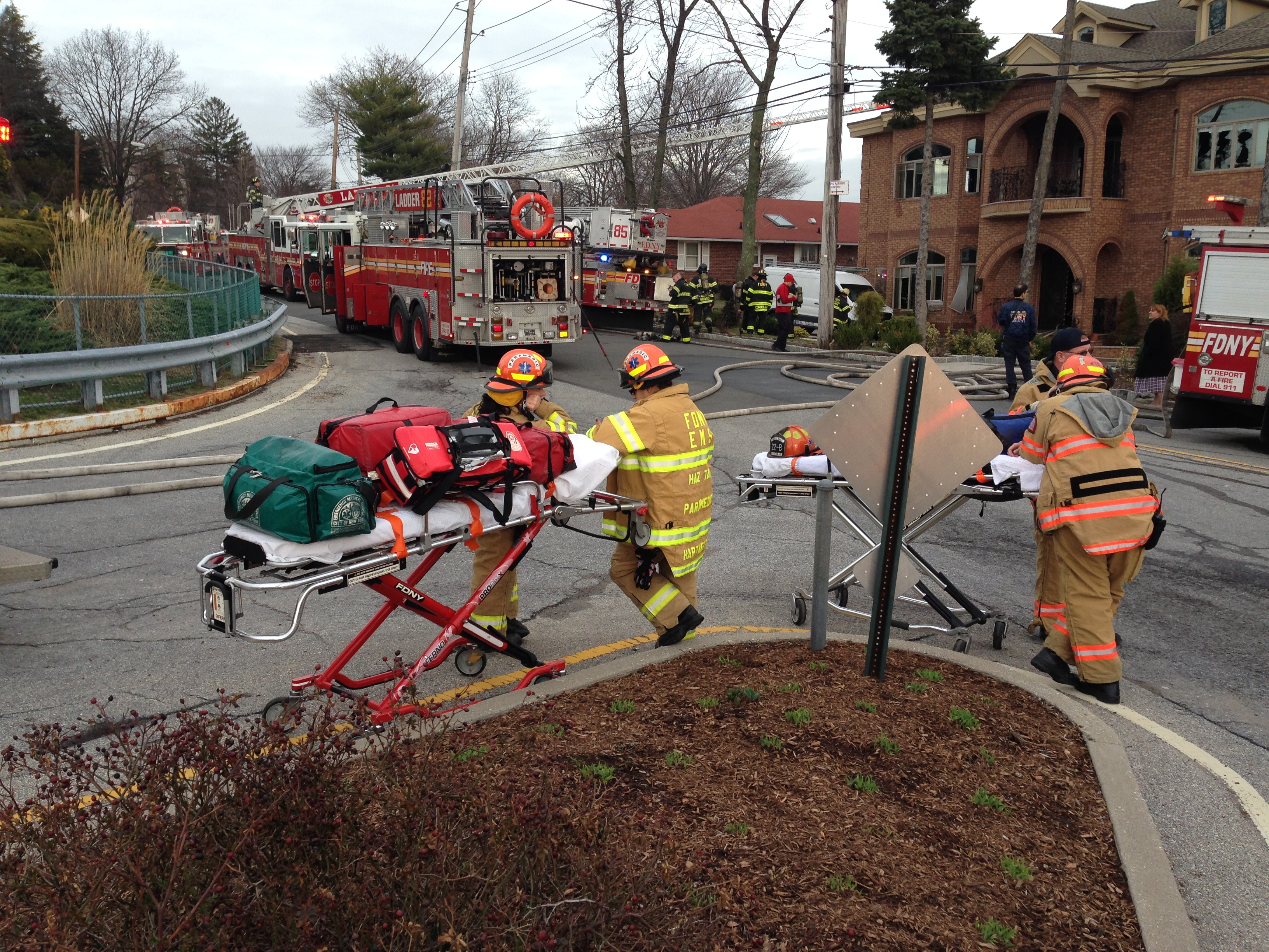 A critical situation? Low pay driving out experienced 1st responders,  unions say - silive.com