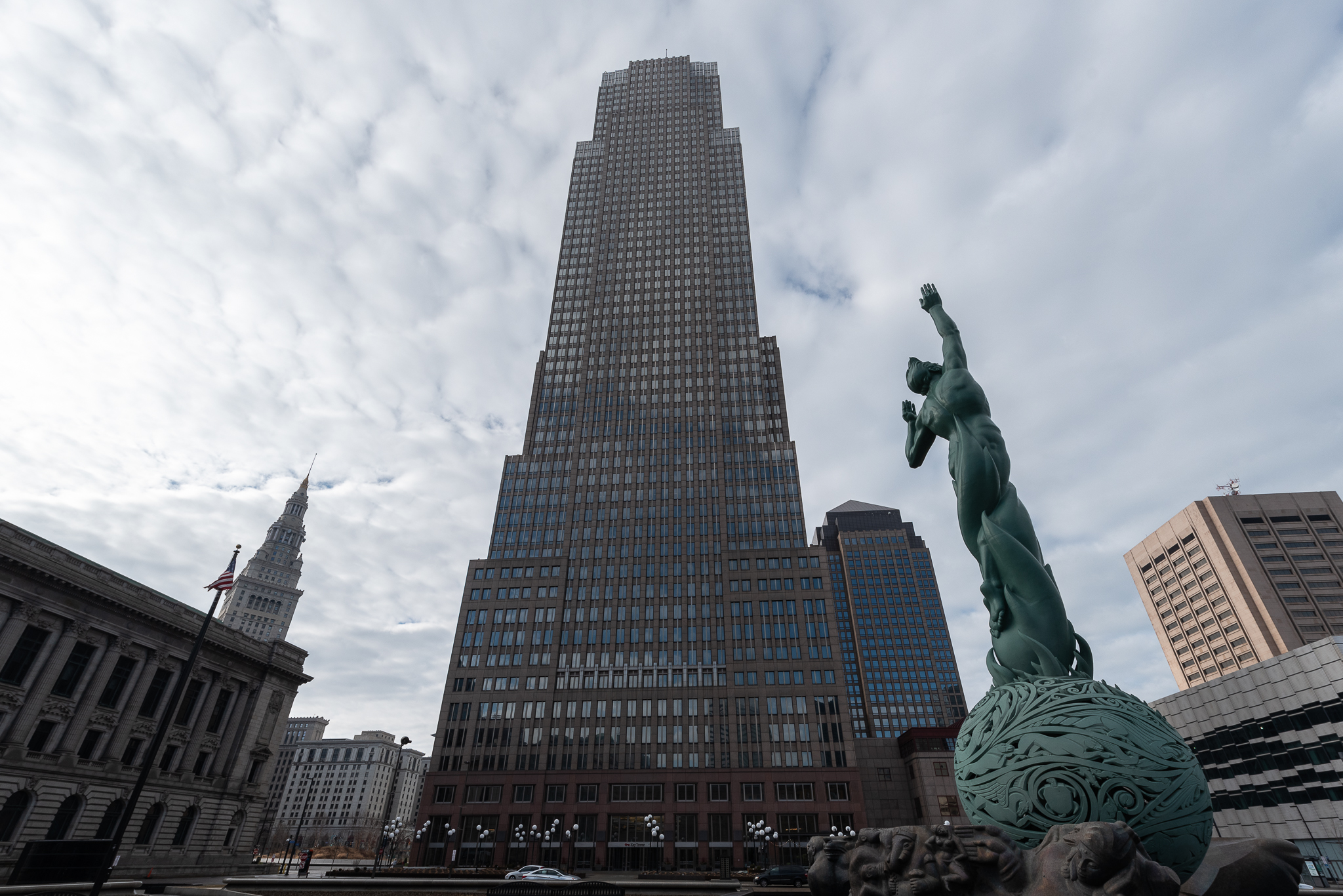Fight for Air participants climb Key Tower's 58 floors to raise money ...