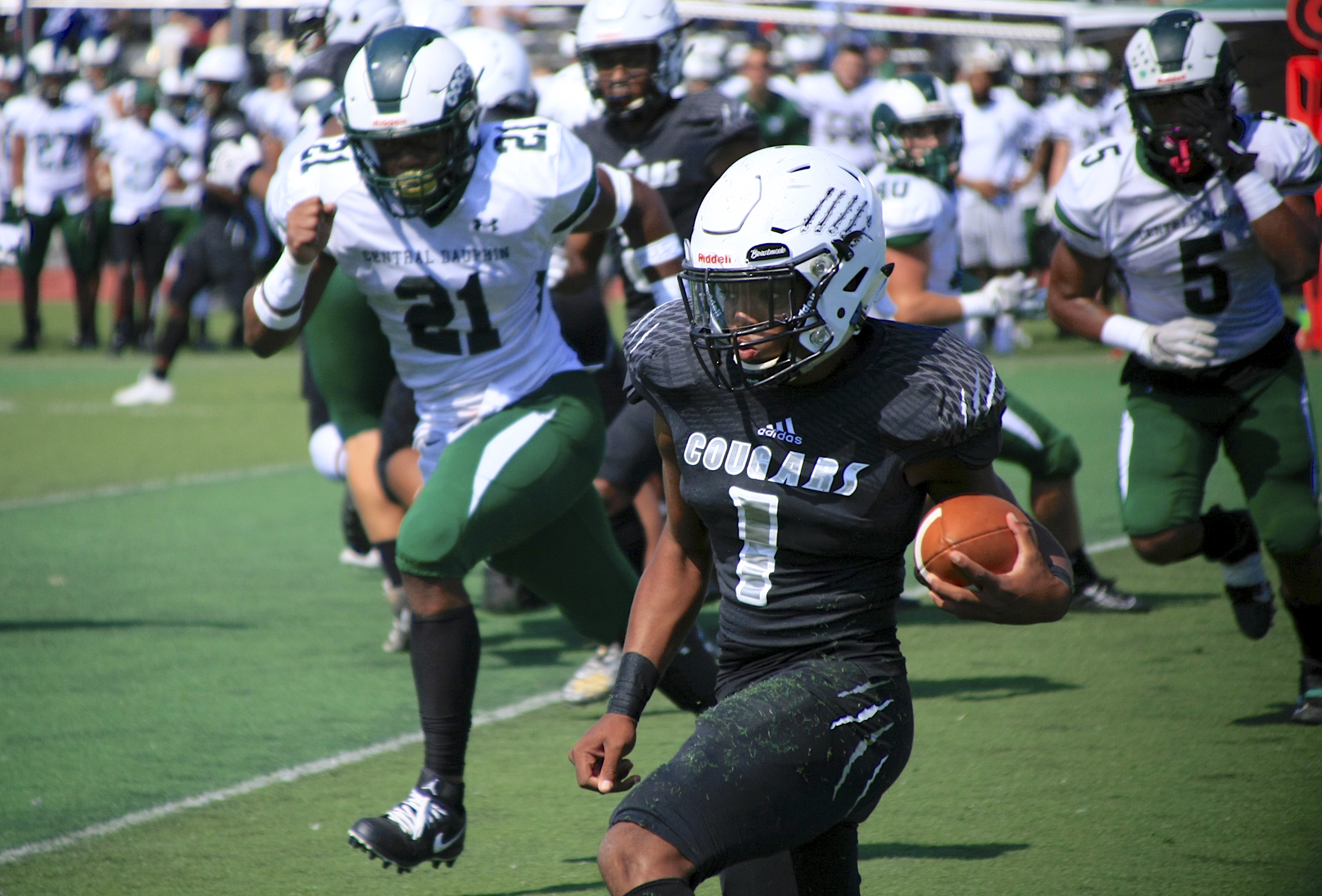 Central Dauphin defeats Harrisburg in football - pennlive.com